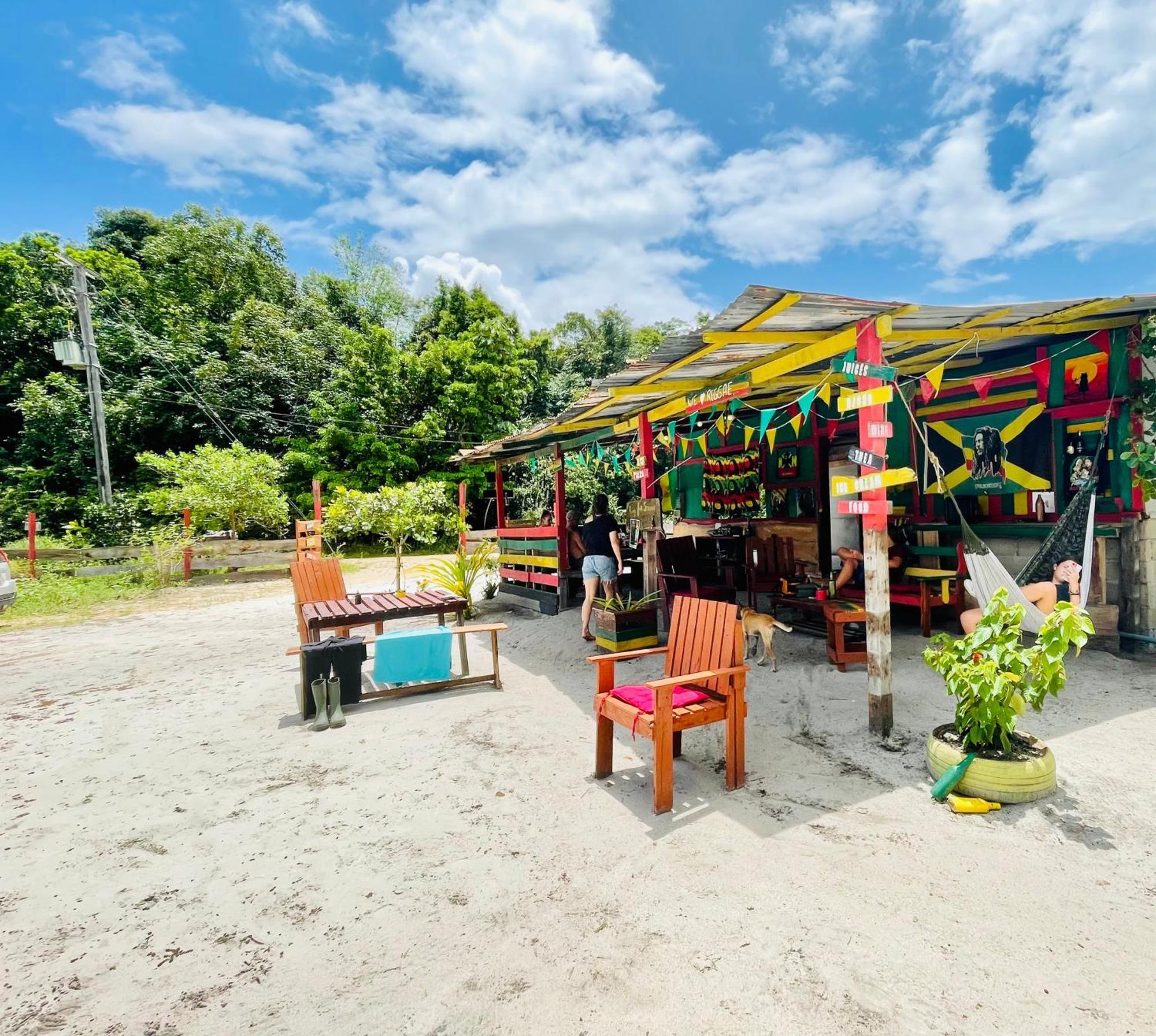 Land Of Promise - Reggae Bar & Eco Village Zanderij Exteriör bild